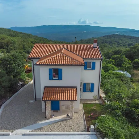 Luksuzna S Bazenom Marija Klara Villa *